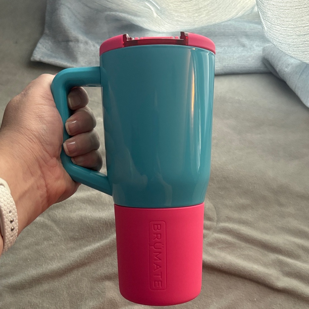 Brumate Müv 25 - Combo of Neon Pink and Electric Blue